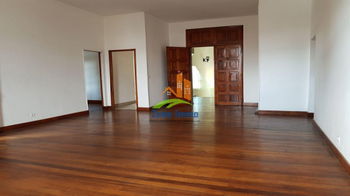 Location Local T6 150m² Analakely Antananarivo Madagascar