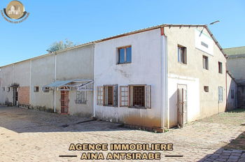 Annonce Vente 𝗥𝗲́𝗳 𝗩𝗩𝗘 𝟬𝟳𝟬 Antsirabe Madagascar