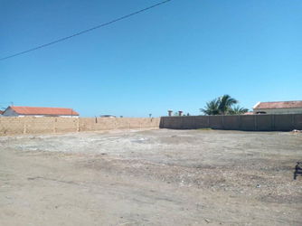 vente terrain plat constructible centre ville toliara titré borné négocier