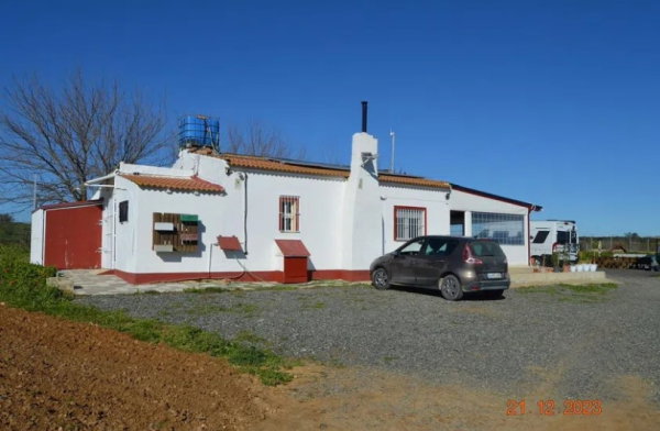 Villa moderne avec piscine