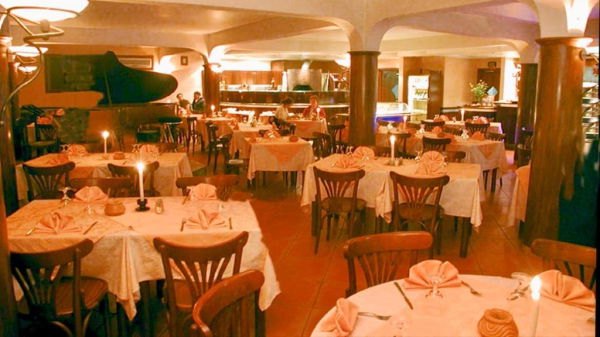 restaurant rugantino de l'interieur
