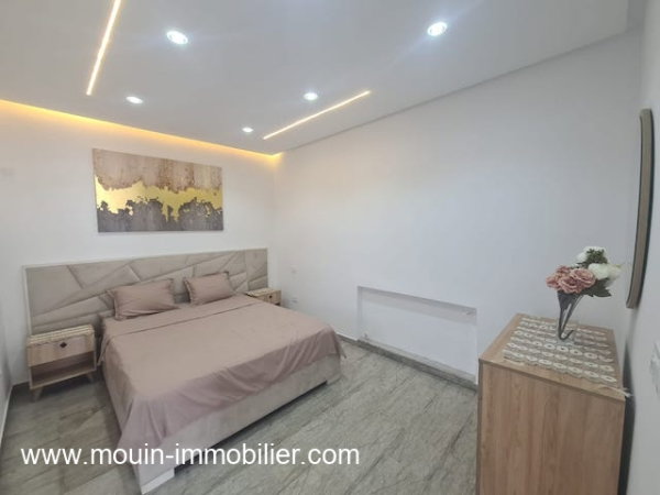 villa S+3 avec piscine proche de la polyclinique de hammamet