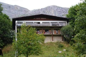 Façade