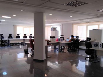 Location Spacieux bureau 750m² Berge Lac Tunis Tunisie