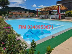 VILLAS/espace avec 2 piscines T6 à AMBATOMIRAHAVAVY