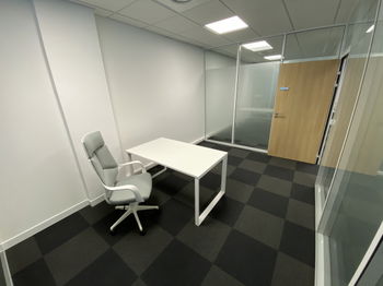 Location Bureau Privatif Securisé Arenas Nice 12m2 Alpes Maritimes