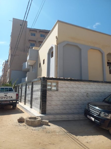 Location Villa R+1 10 pièces climatisées aux Almadies Dakar Sénégal