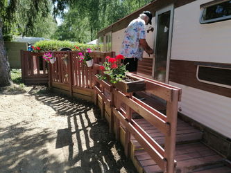 Mobile home et terrasse