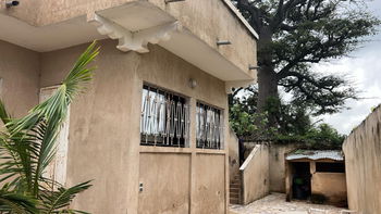 Villa à vendre à Warang