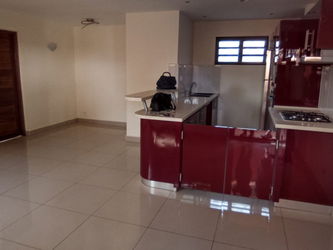 location appartement 2 pièces ampasanimalo-antananar Madagascar Antananarivo