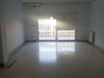 Location rez chaussée s+4 cité ezzahra sousse Tunisie