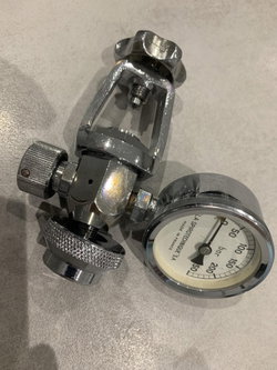 Racc. pour gonflage bout. Brassière  NC-84 + purge et mano
