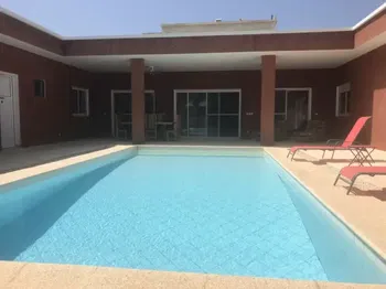 Vente Ngaparou Villa récente 4 chambres Piscine calme Saly Portudal