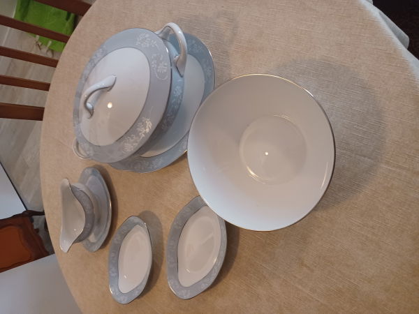 assiette plus soupière
