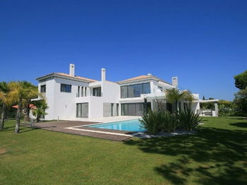 Vente Villa 4 chambres, terrasse couverte, piscine, Quinta do Lago