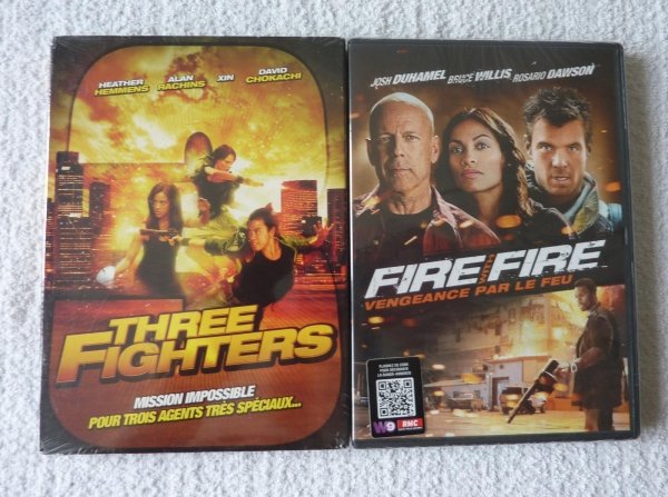 Lot 2 DVD Three Fighters Fire With Fire neuf Trèves-Cunault Maine et Loire
