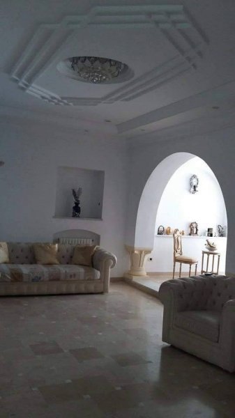Vente villa 3min pied plage hammamet titre bleu Tunisie