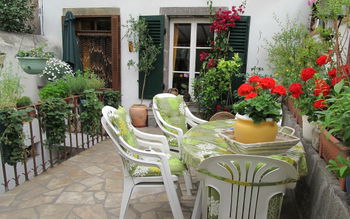 Vente d&#039;une maison atypique dans village caractère Saint-Saturnin