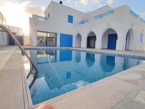 Location villa piscine Djerba Tunisie