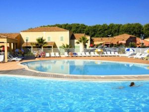 Vente Villa meublée dans résidence 3 piscines Bon rapport locatif Béziers