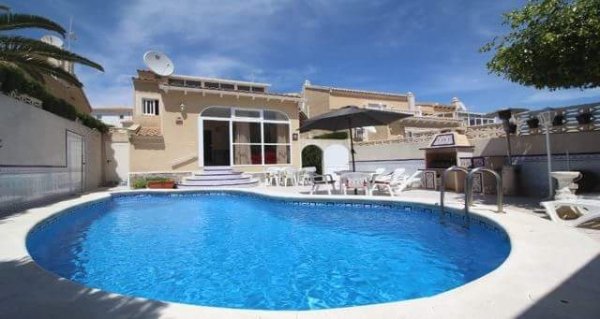Vente 226000 € Villamartin Villa 120m² 4 ch 3 sdb pisc privée Alicante