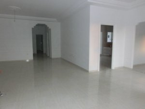l&#039;année 1 magnifique étage villa Khezama Ouest dans 1 quartier