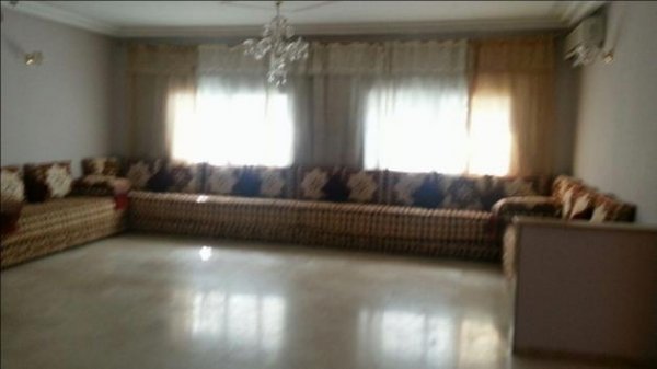 Location bel appart meuble 144m2 fes Maroc