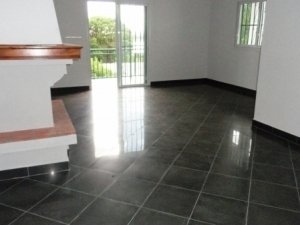 Location APPARTEMENT T4 HAUT STANDING A ANALAMAHINTSY 00269 Madagascar