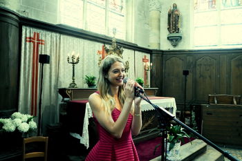 Chanteuse pianiste messe mariage EURE Evreux Bémécourt