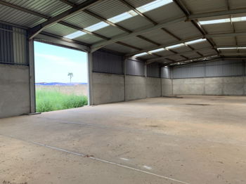 Location d&#039;1 hangar neuf Diamniadio côté l&#039;aéroport Diass