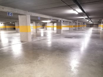 Location Parking / te huur Herrmann-Debroux 40 Auderghem Bruxelles