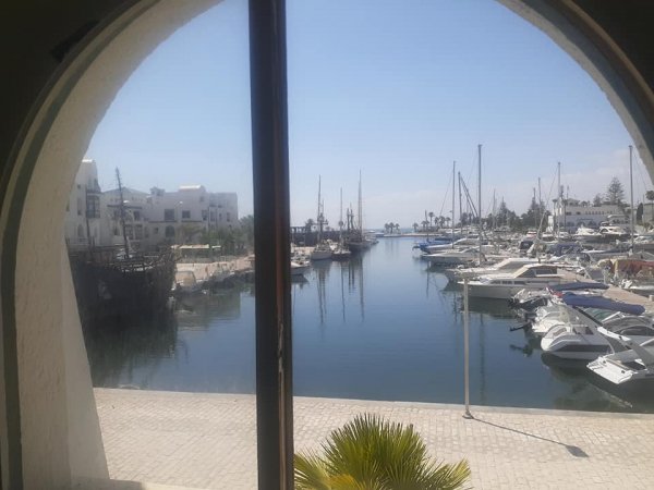 Vente MAGNIFIQUE APPARTEMENT KANTAOUI VUE PORT Port el Kantaoui Tunisie