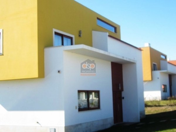 Vente Maison piscine située dans zone &Oacute bidos Leiria Portugal