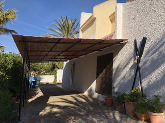 MAISON PREMIERE LIGNE &amp;iexcl &amp;iexcl 5 CHAMBRES MEUBLES SOLARIUM PARCELA 723 M Garage