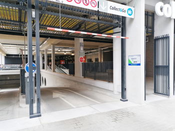 Location Parking Colruyt Place Jourdan Bruxelles Belgique