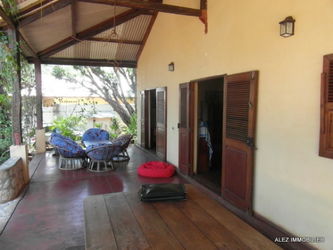 Vente VENDS CHARMANTE MAISON 4 PIECES Majunga Madagascar Mahajanga