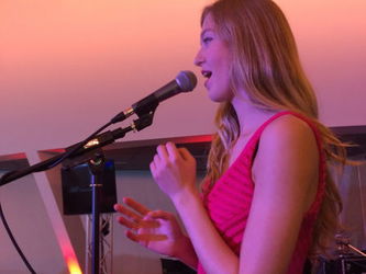 Groupe reprises variété pop jazz lounge cocktail soirée privée PARIS 75