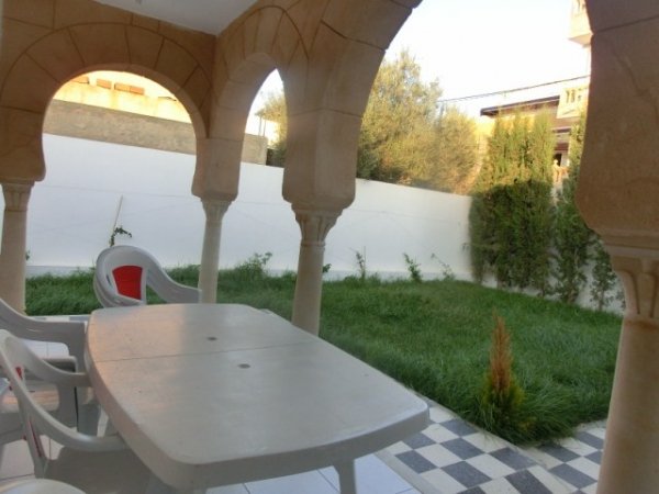 Vente 1 joli villa chott mariam Sousse Tunisie