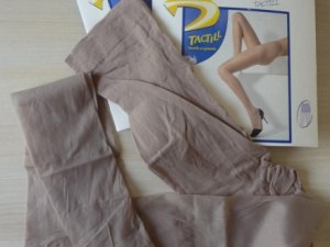 Lot 2 collants taille 4 Dusen neuf 80 Ormoy-lès-Sexfontaines