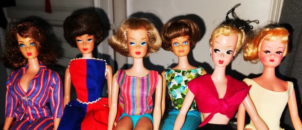 Collectionneur cherche poupées barbie années 60/70 Paris