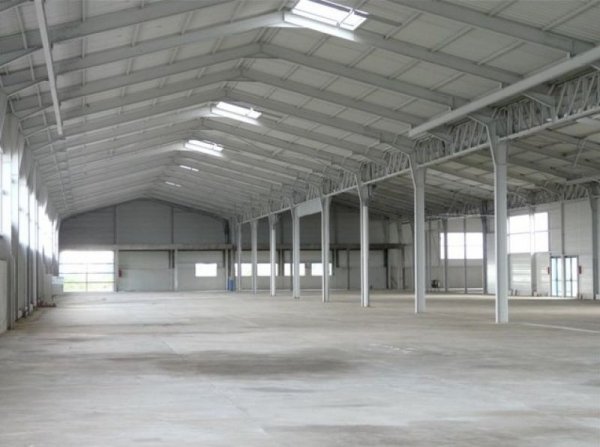 Vente Hangar dans zone industrielle 5000m² Tanger Maroc