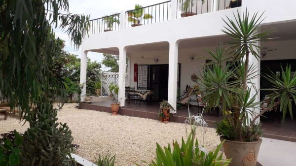 Vente Villa ngaparou 300m mer Saly Portudal Sénégal