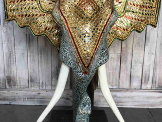 Grande tête éléphant dorée socle H 81 cm Sedan Ardennes