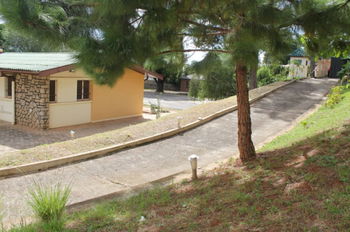 Location AMBATOBE VILLA T5 JARDIN ARBORé VUE PANORAMIQUE 2021-AOBV0