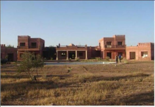 Vente Villa fini exploitable maison d’hôtes Marrakech Maroc