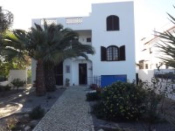 Vente Villa 4 chambres Olh&amp;atilde o/Moncarapacho Olhao Portugal