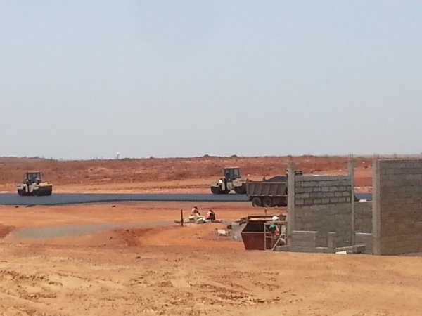 Vente Des terrains l'aéroport Diass l'autoroute Thies Sénégal