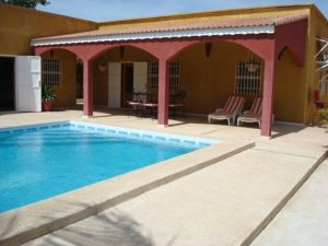 location Loue villa piscine Warang Nianing Saly Portudal Sénégal