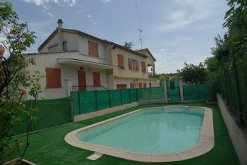 Location meublé 130m2 Lézan 10 mns d&#039;Alés 30mns Nîmes Gard
