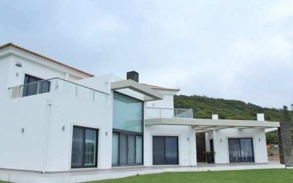 Vente Villa moderne 4 chambres S&atilde o Bras/Faro Portugal